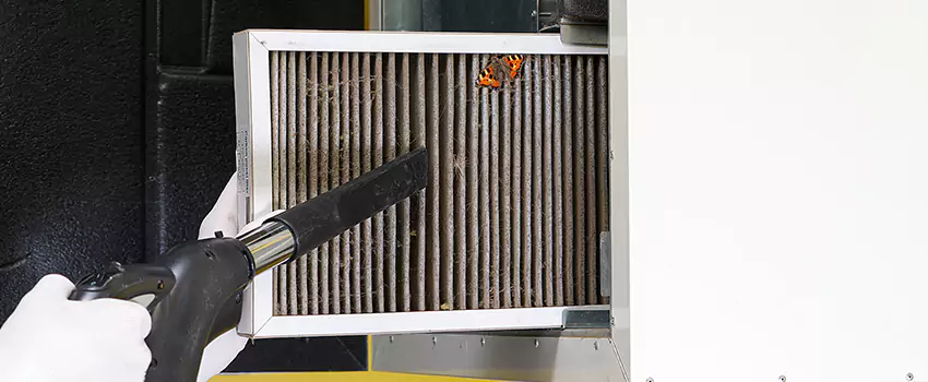 Clogged Air Duct Cleaning Process in Fountainebleau, FL